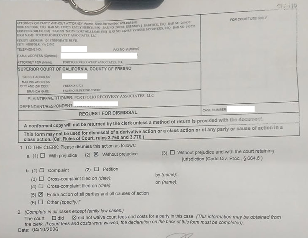 Documentación de desestimación judicial del cliente cuatro tras la solicitud de asistencia en materia de protección al consumidor con la máxima puntuación FICO.